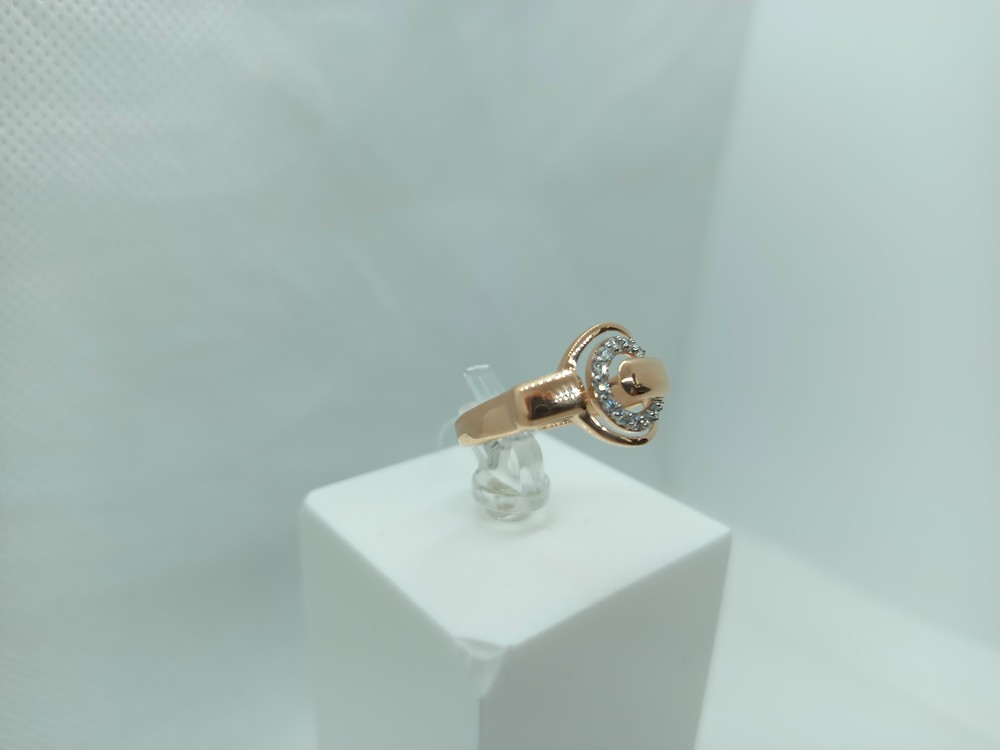 КОЛЬЦО С КАМНЯМИ (Au 585)