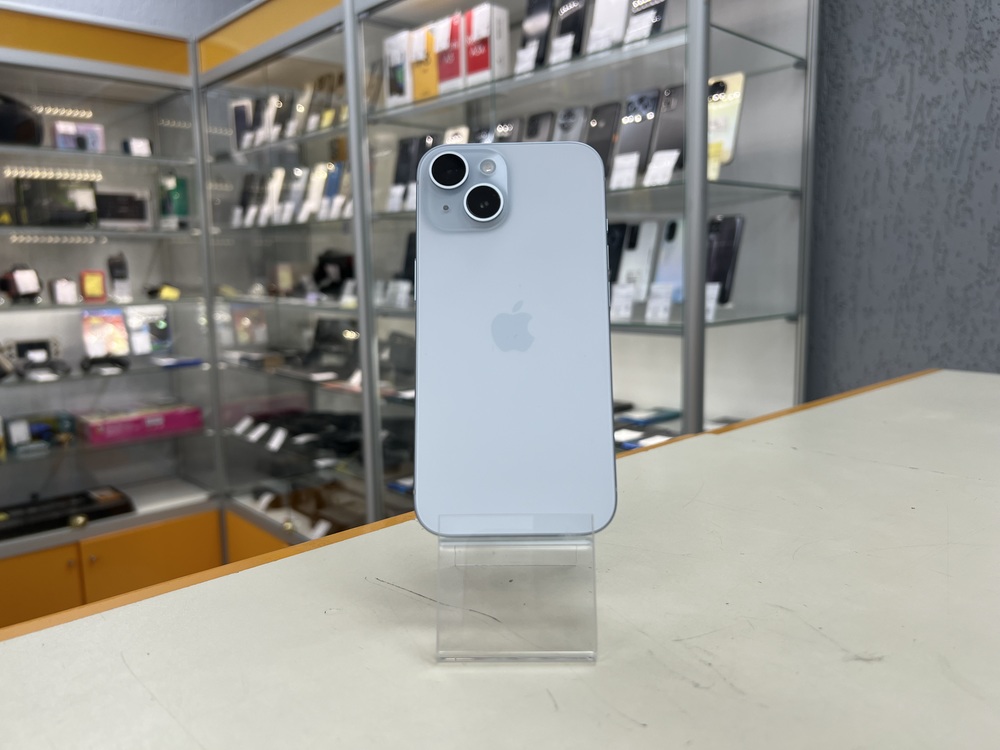 Смартфон Apple Iphone 15 128Gb