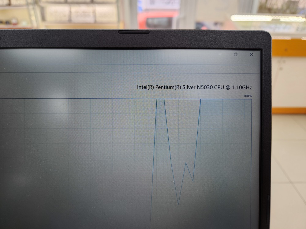 Ноутбук ASUS /; Silver N5030, Intel UHD Graphics 605, 4 Гб, 120 Гб, Нет