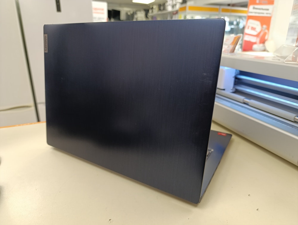 Ноутбук Lenovo; Ryzen 5 3500U, Radeon Vega 8, 8 Гб, 240 Гб, Нет