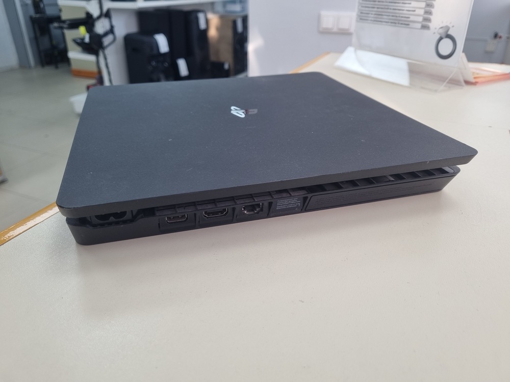 Игровая приставка PlayStation 4 Slim 500GB