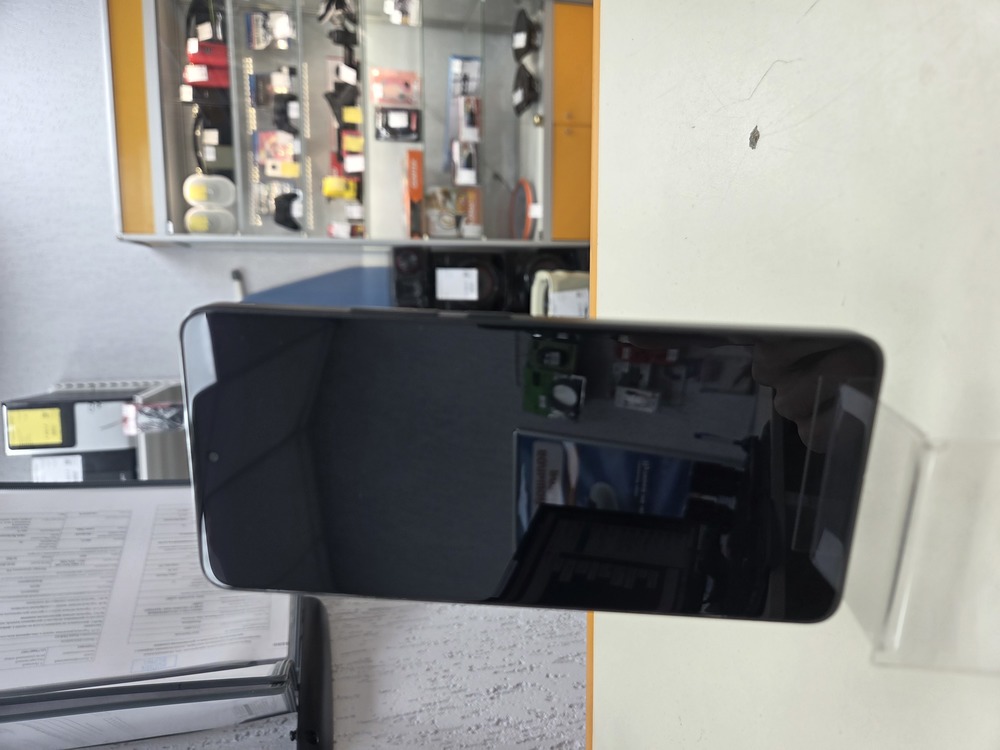 Смартфон Xiaomi Poco X6 5G 12/256Gb