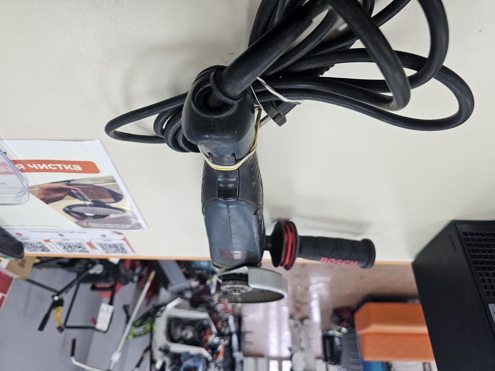 Угловая шлифмашина Bosch GWS 15-125E