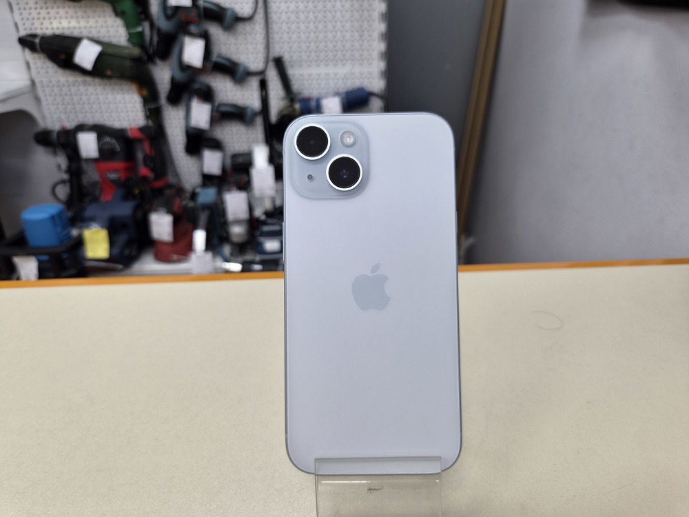 Смартфон Apple Iphone 15 128Gb