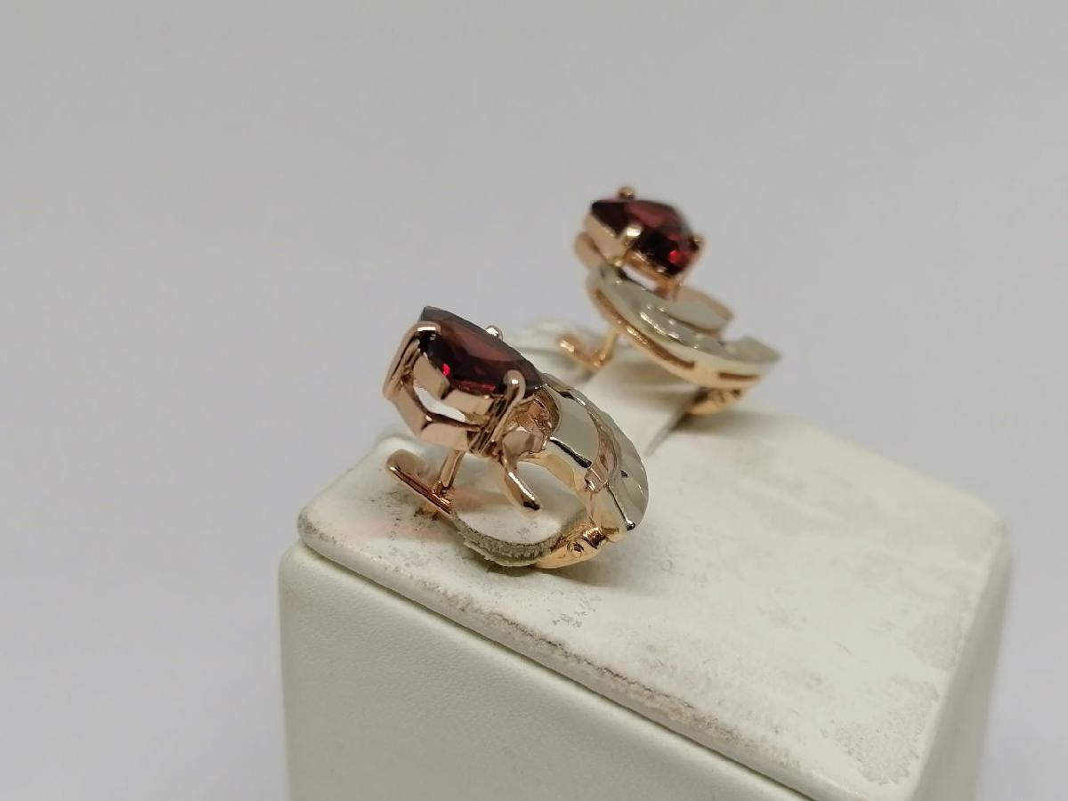 СЕРЬГИ С КАМНЕМ (Au 585)