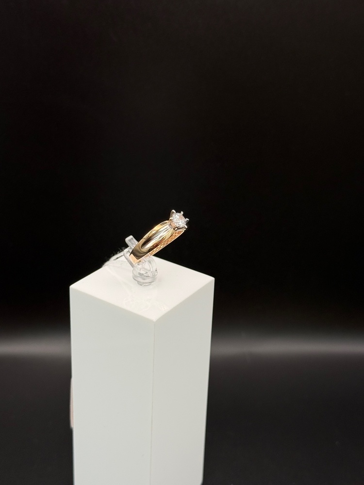 КОЛКМ585 КОЛЬЦО С КАМНЕМ (Au 585)