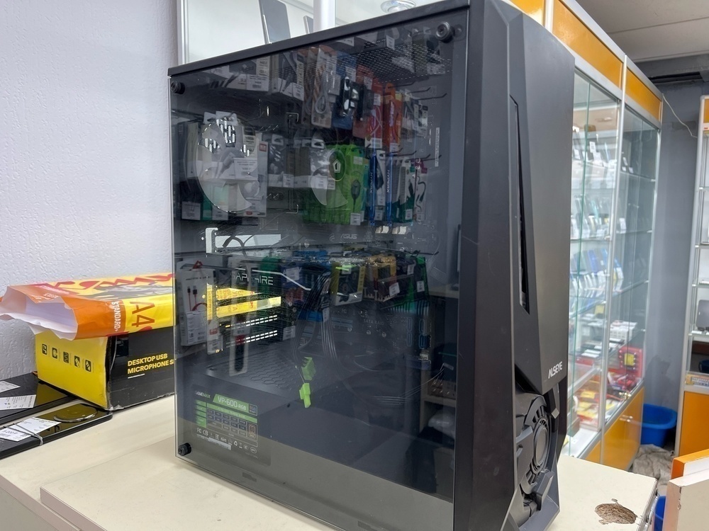 Системный блок Noname; Xeon E3-1230 v2, Radeon RX 470, 24 Гб, 1 Tb, 500 Гб