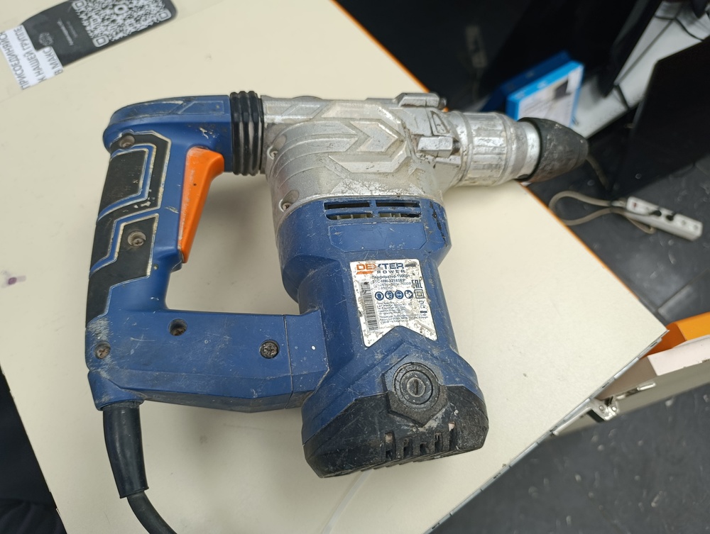 Перфоратор Dexter Z1C-HW-3218SEP