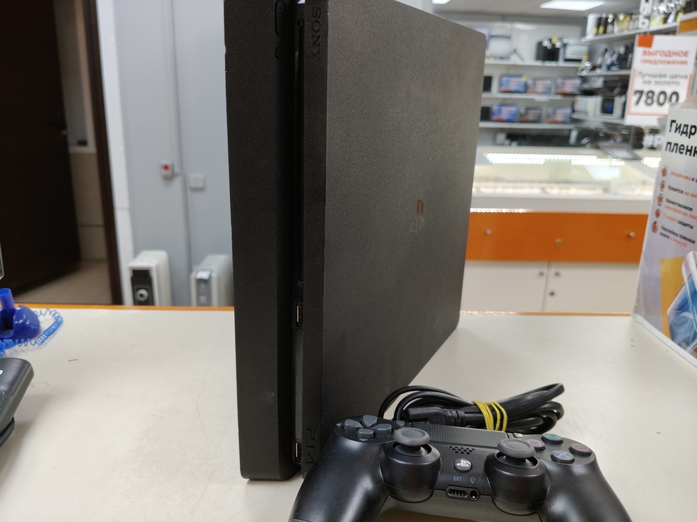 Игровая приставка PlayStation 4 Slim 500GB