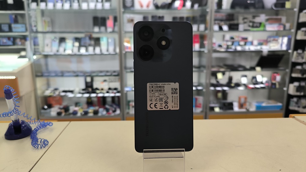 Смартфон Tecno Spark 10 Pro 4/128