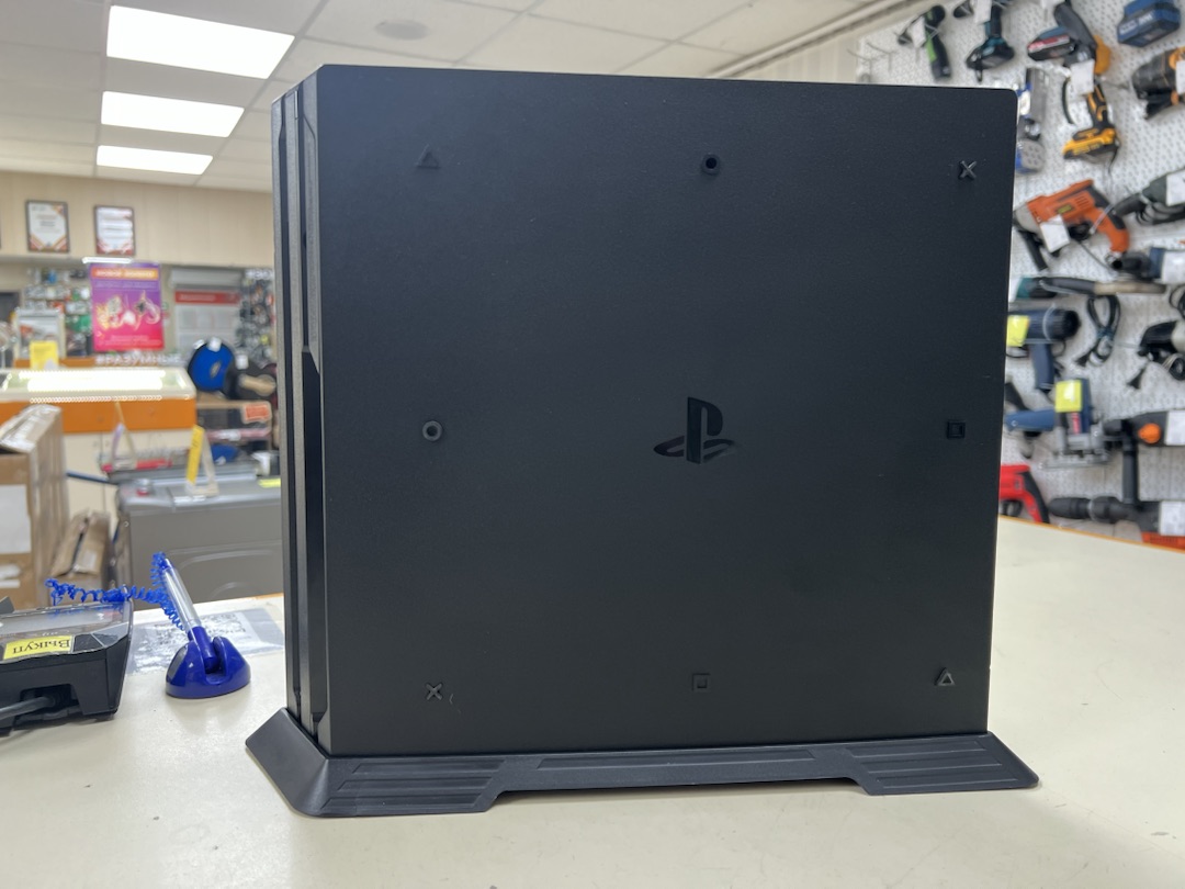 Игровая приставка PlayStation 4 Pro 1Tb