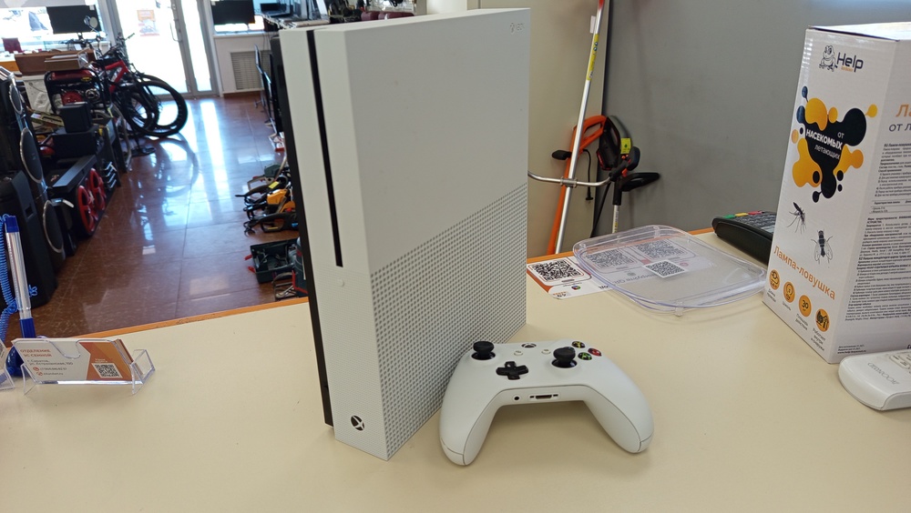 Игровая приставка Xbox One S 500Gb