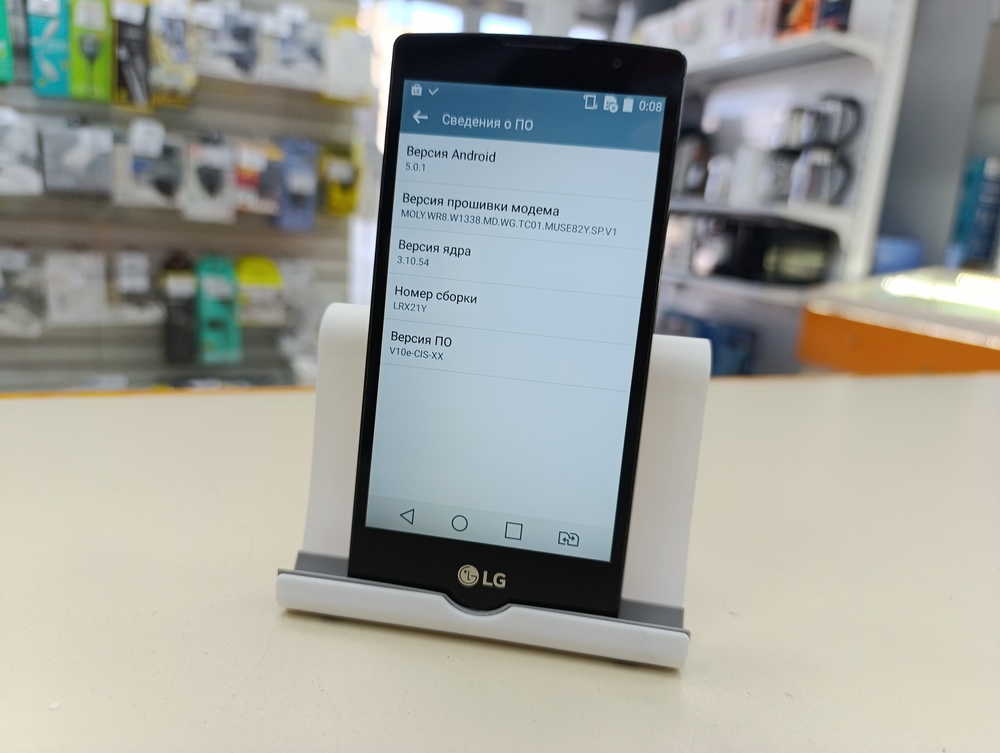 Смартфон LG H422