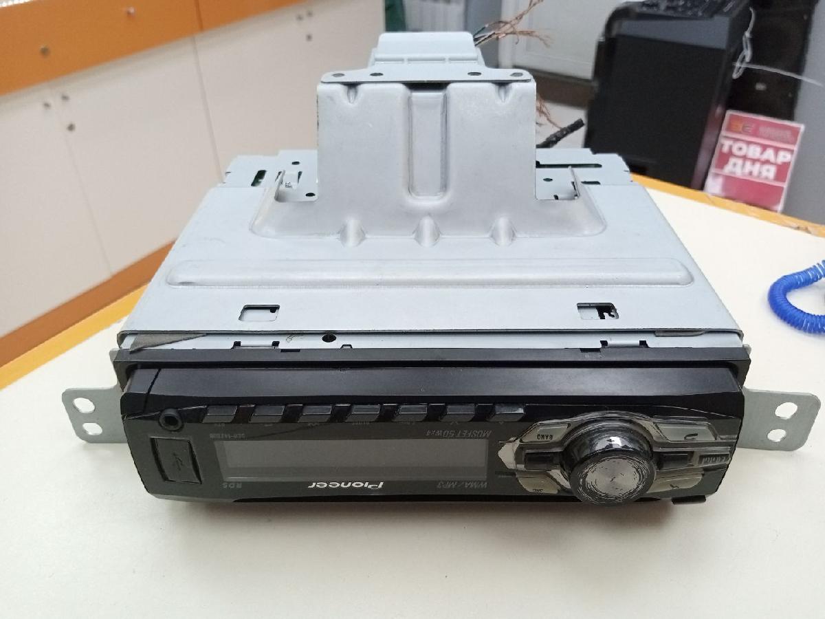 Автомагнитола Pioneer DEN-1420UB