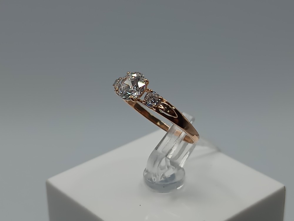 КОЛКМИ585 КОЛЬЦО С КАМНЯМИ (Au 585)