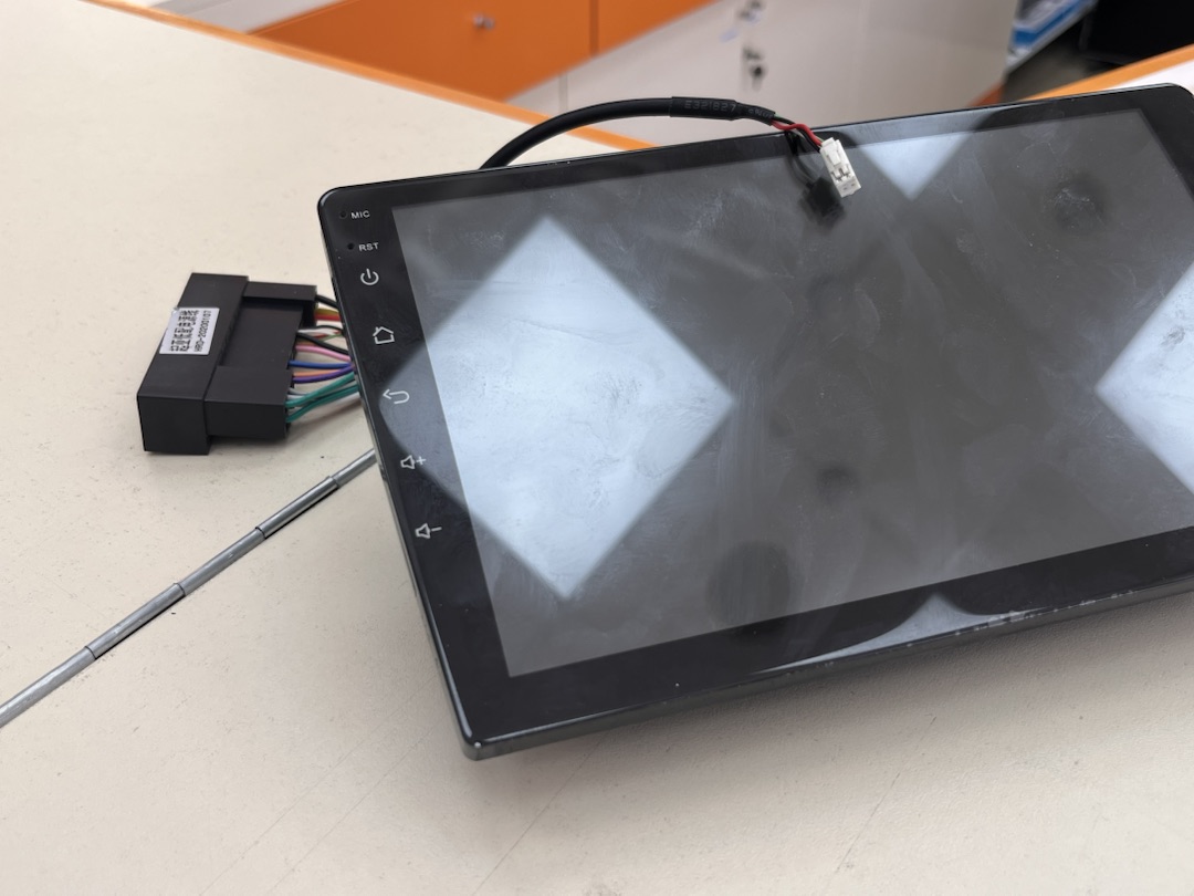 Автомагнитола Teyes 825X_Pro