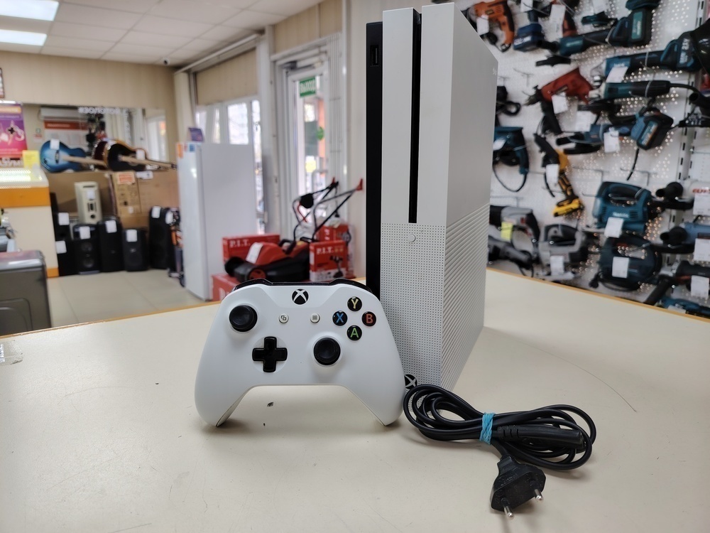 Игровая приставка Xbox One S 1TB