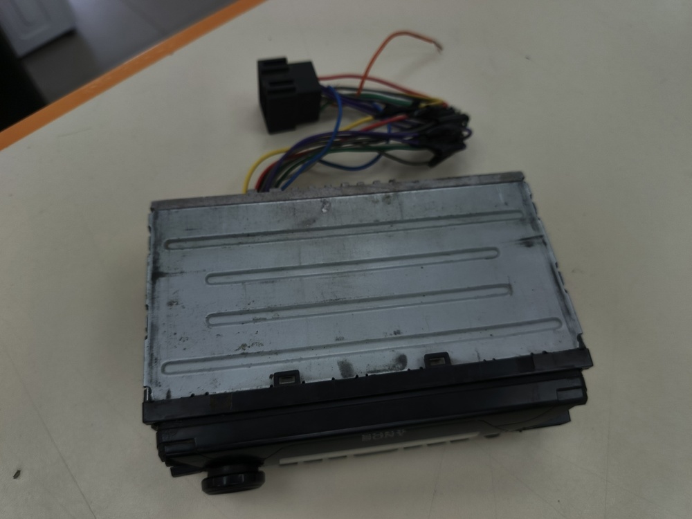 Автомагнитола SONY DSX-A210UI