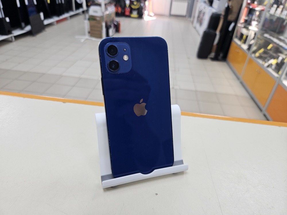 Смартфон Apple iPhone 12 64Gb