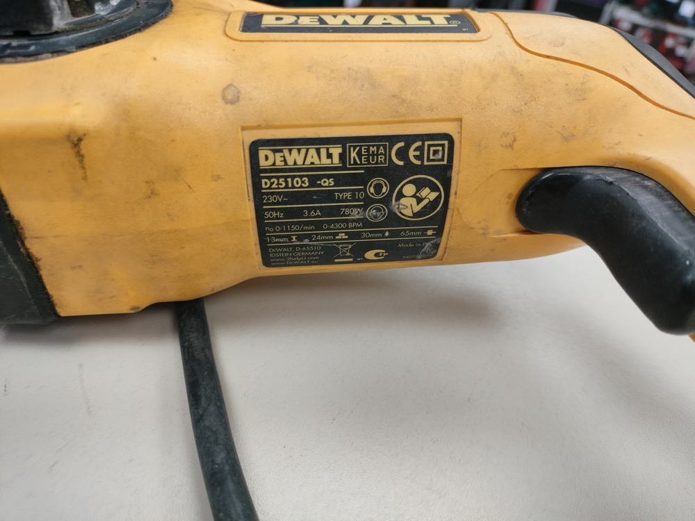 Перфоратор Dewalt D25003