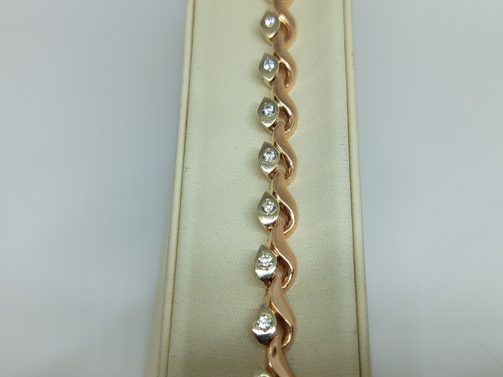 Б585 БРАСЛЕТ С КАМНЯМИ (Au 585)