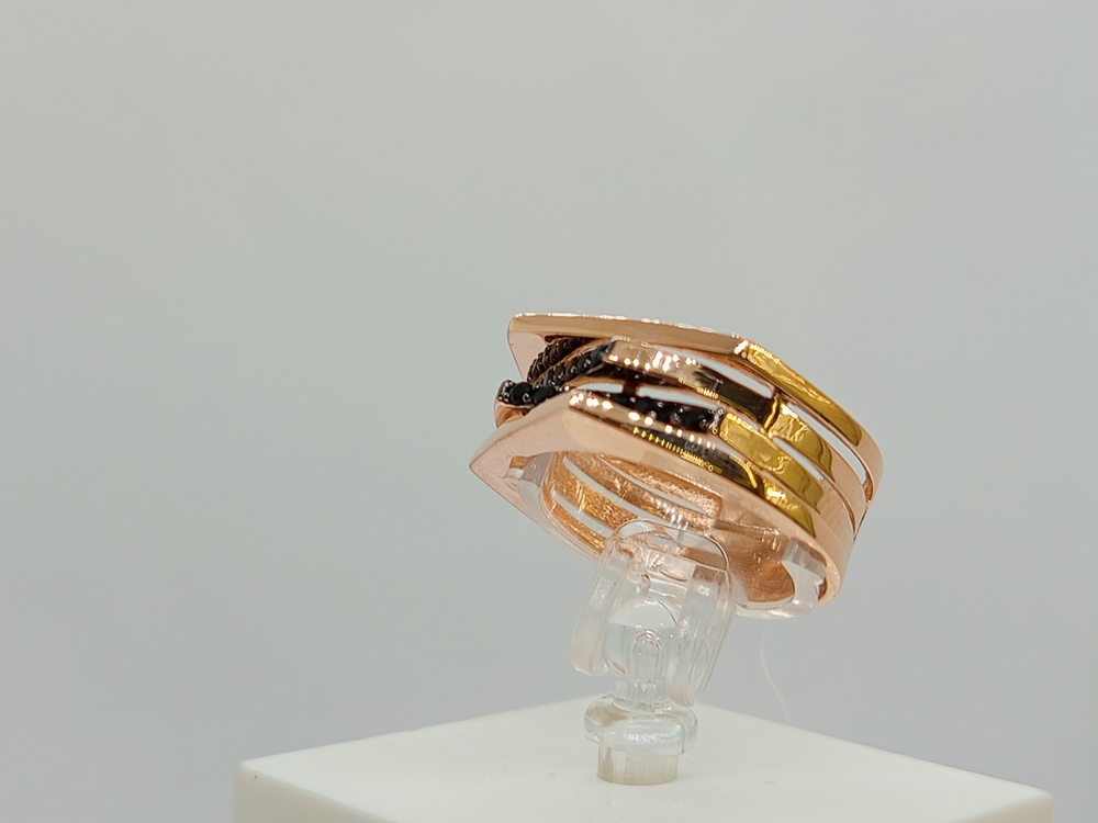 КОЛЬЦО С КАМНЯМИ (Au 585)