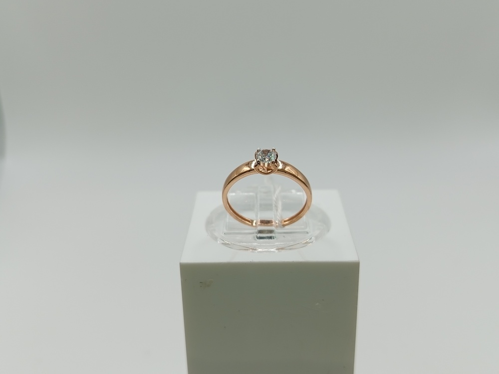 КОЛКМ375 КОЛЬЦО С КАМНЕМ (Au 375)