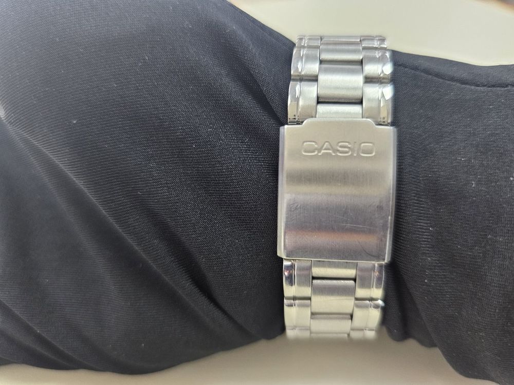 Часы наручные Casio MTP-1215