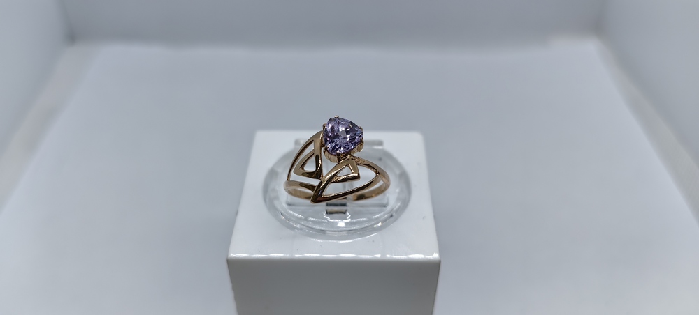 КОЛЬЦО С КАМНЕМ (Au 585)