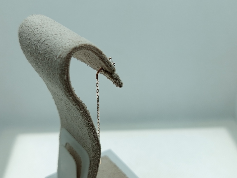 СЕРЬГИ ПРОДЕВКИ с камнем (Au 585)