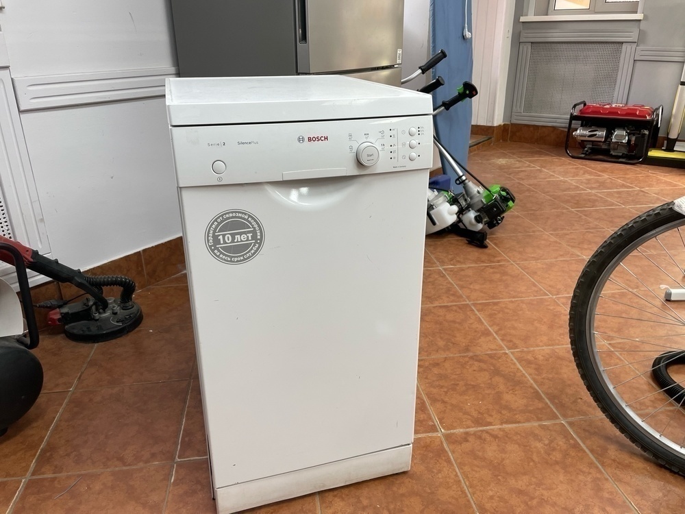 Посудомоечная машина Bosch SPS25FW13R