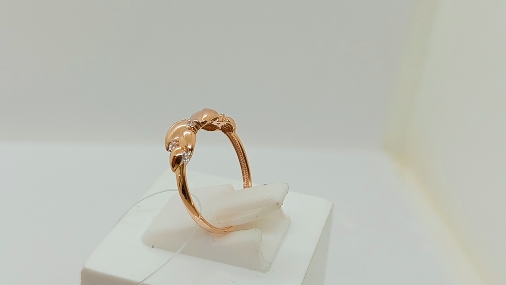 КОЛЬЦО С КАМНЯМИ (Au 585)