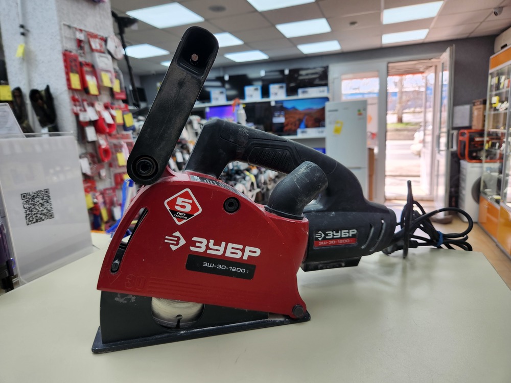 Штроборез Зубр ЗШ-30-1200
