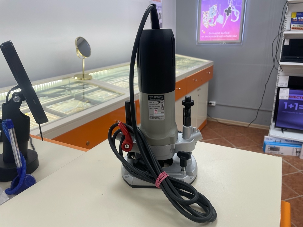 Фрезер Интерскол ФМ40/1000Э