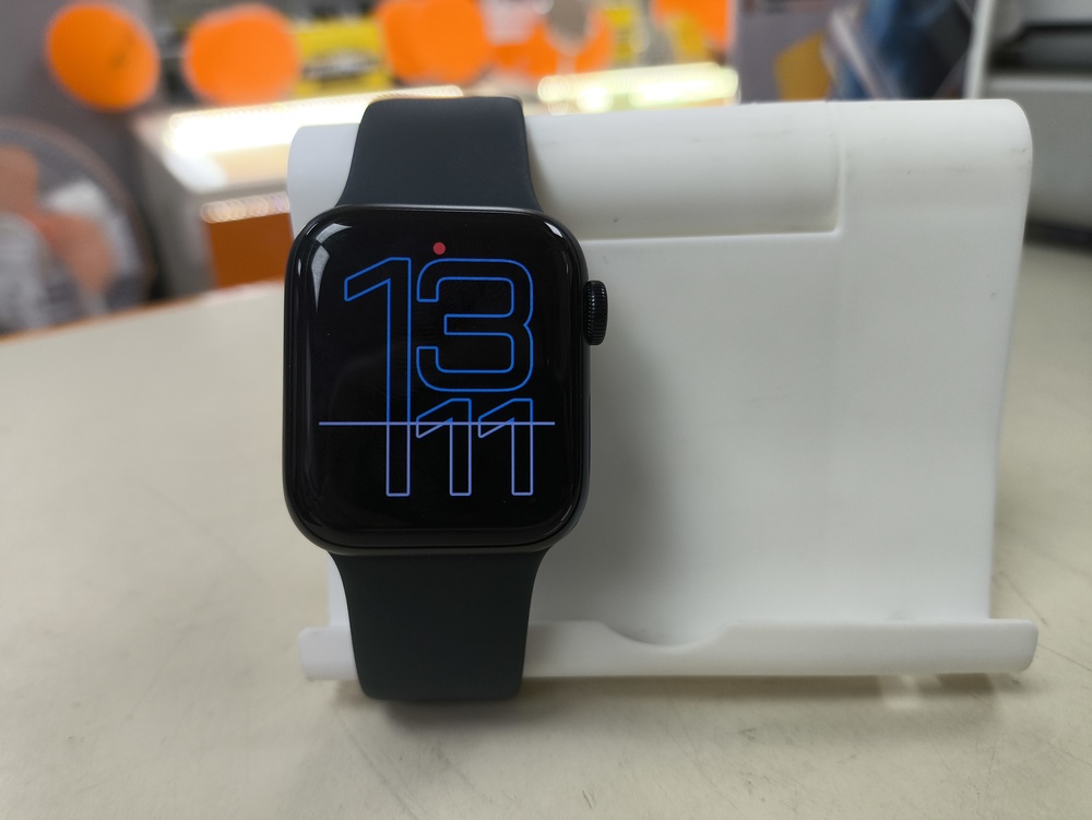 Смарт-часы Apple Watch SE 2025 40mm