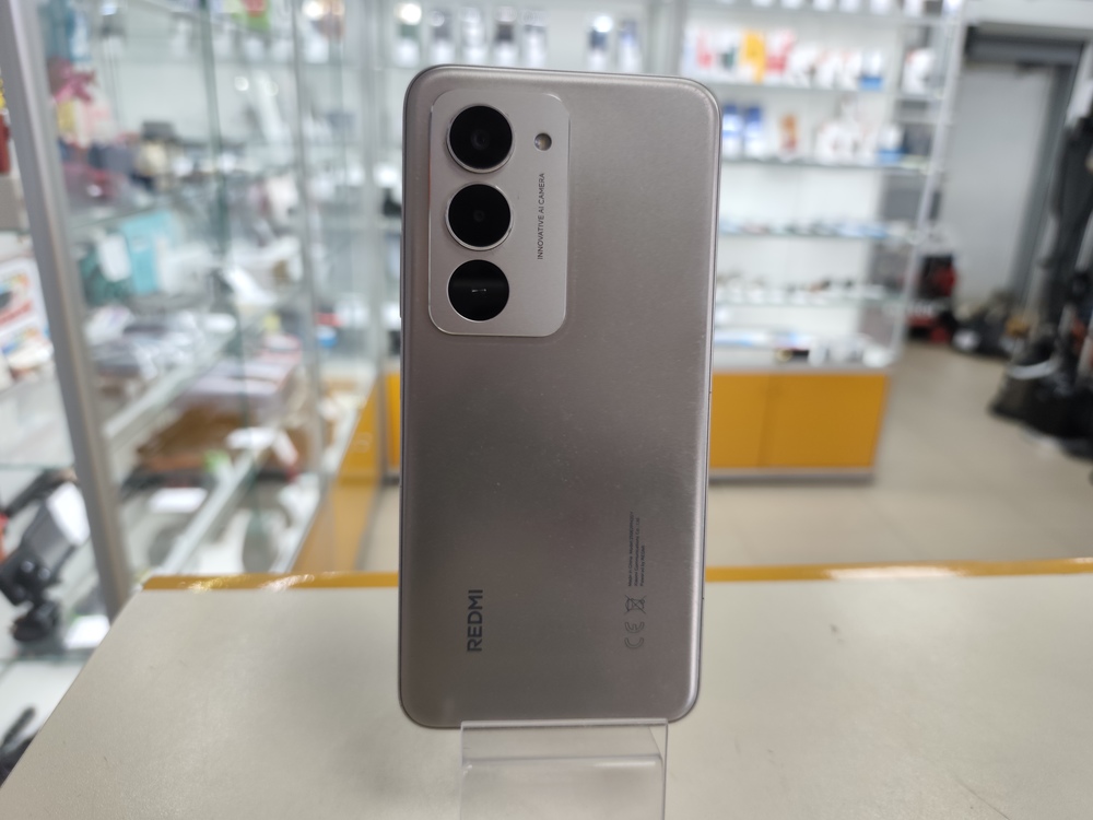 Смартфон Xiaomi Redmi 15 8/256