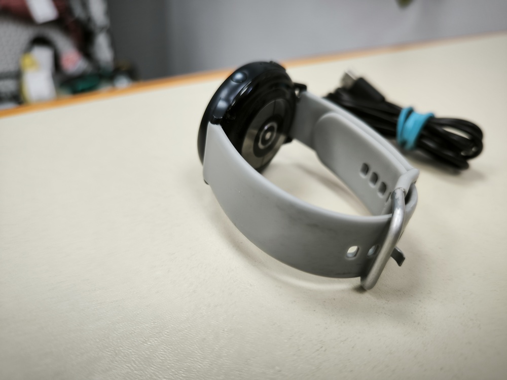 Смарт-часы Samsung Watch Active 2