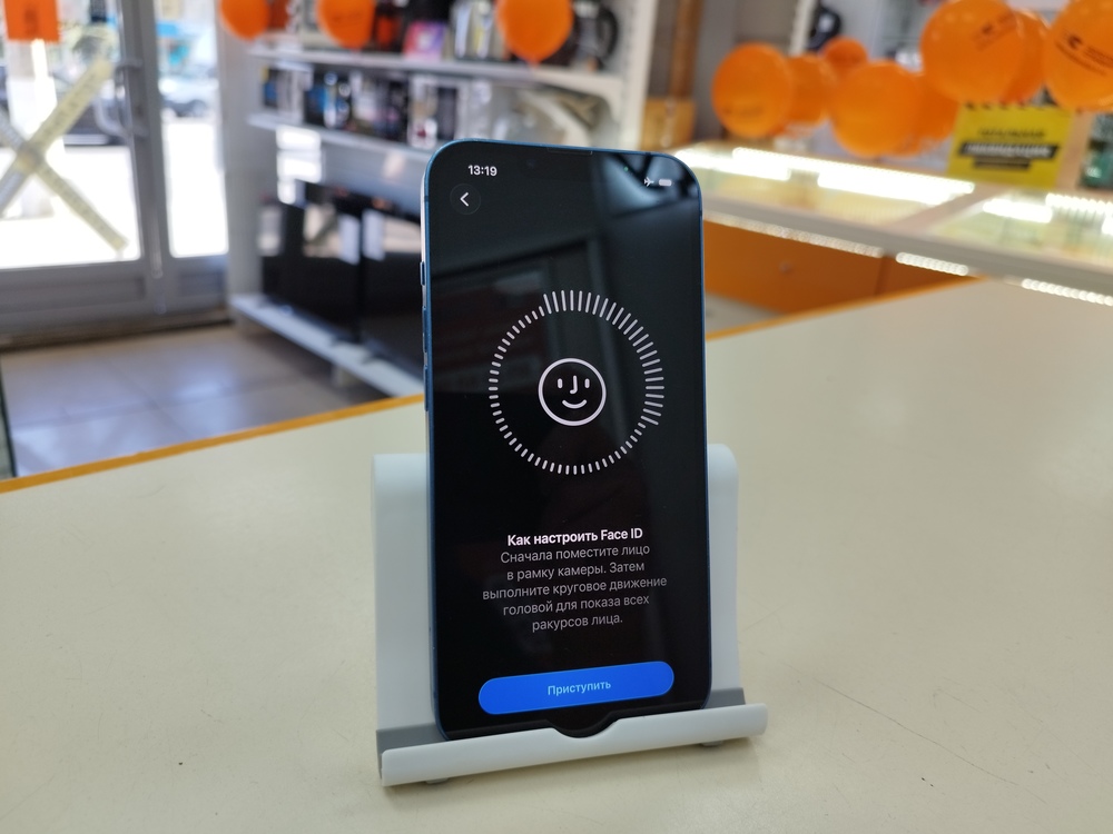 Смартфон Apple iPhone 13 256Gb