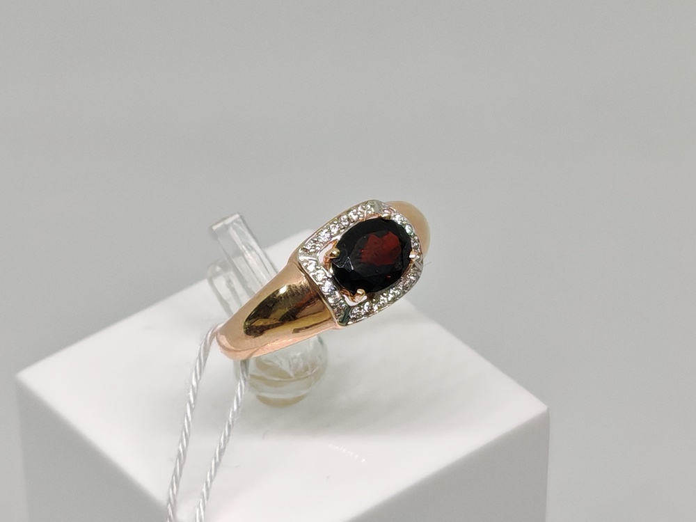 КОЛЬЦО С КАМНЯМИ (Au 585)