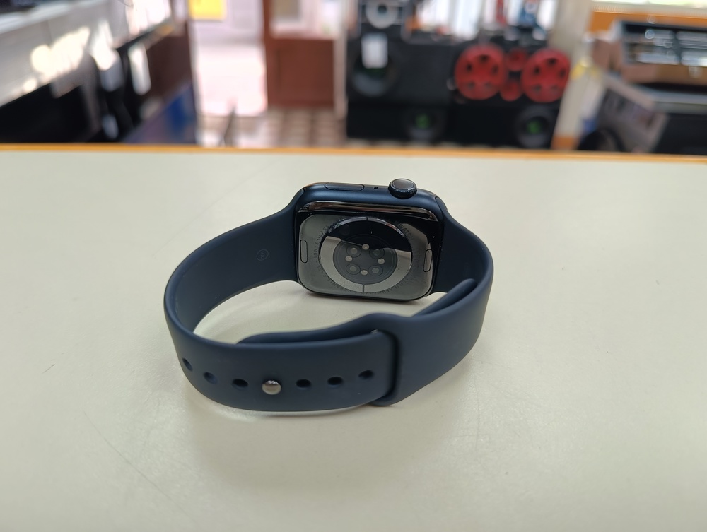Смарт-часы Apple Watch Series 8 45mm
