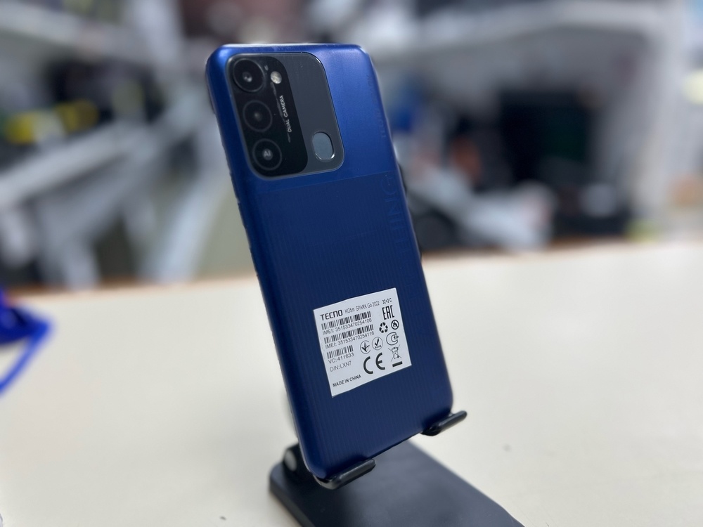 Смартфон Tecno Spark GO 2022 2/32