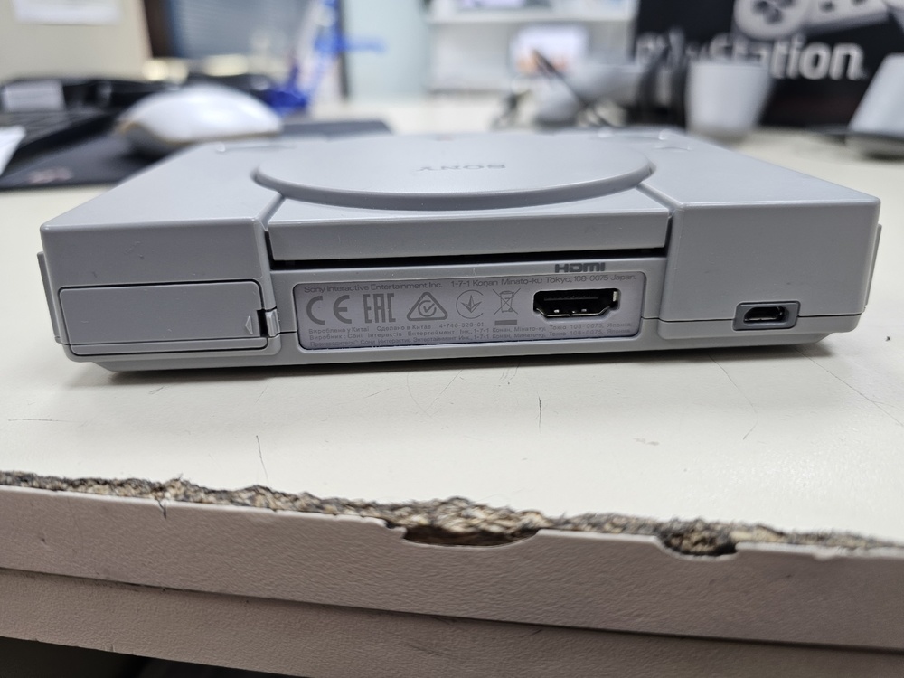 Игровая приставка PlayStation 1