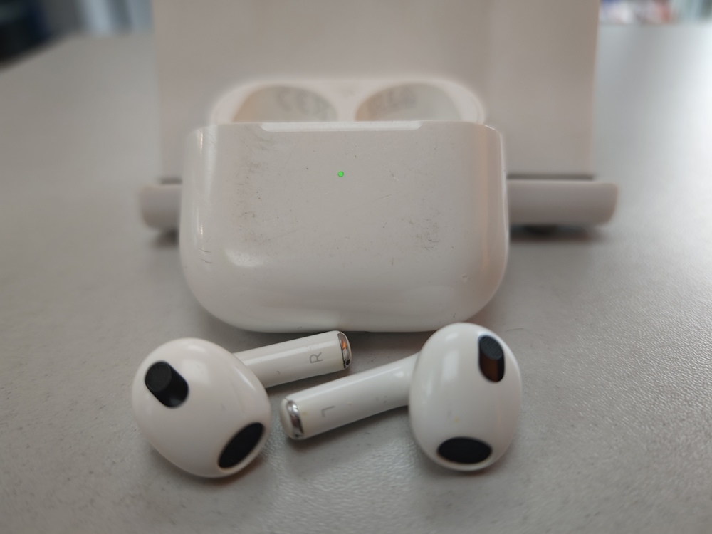 Наушники беспроводные Apple AirPods 3 Lightning