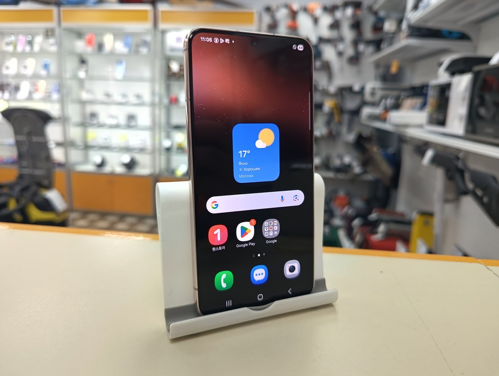 Смартфон Samsung Galaxy S22 8/256