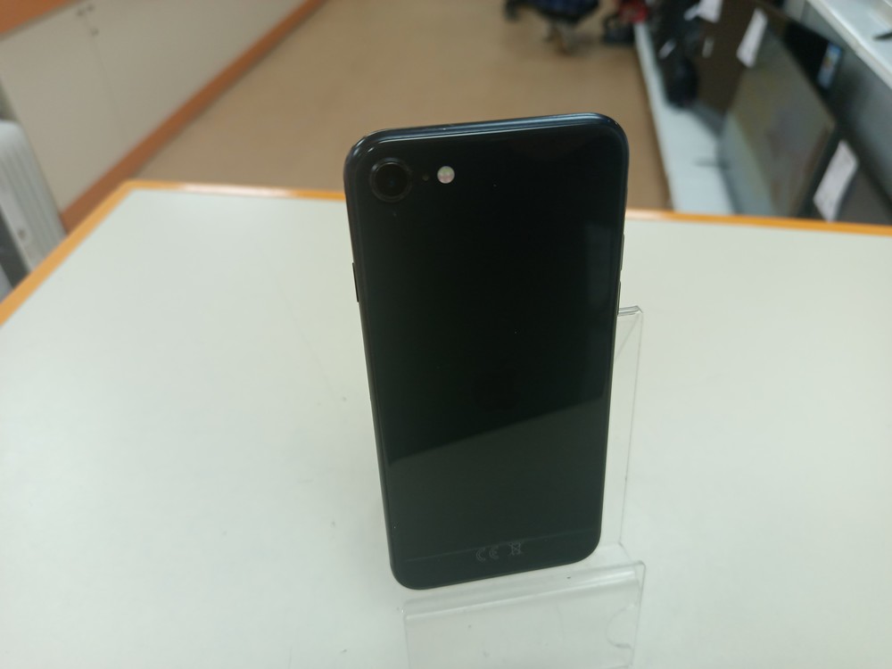 Смартфон Apple iPhone 8 Plus 64Gb