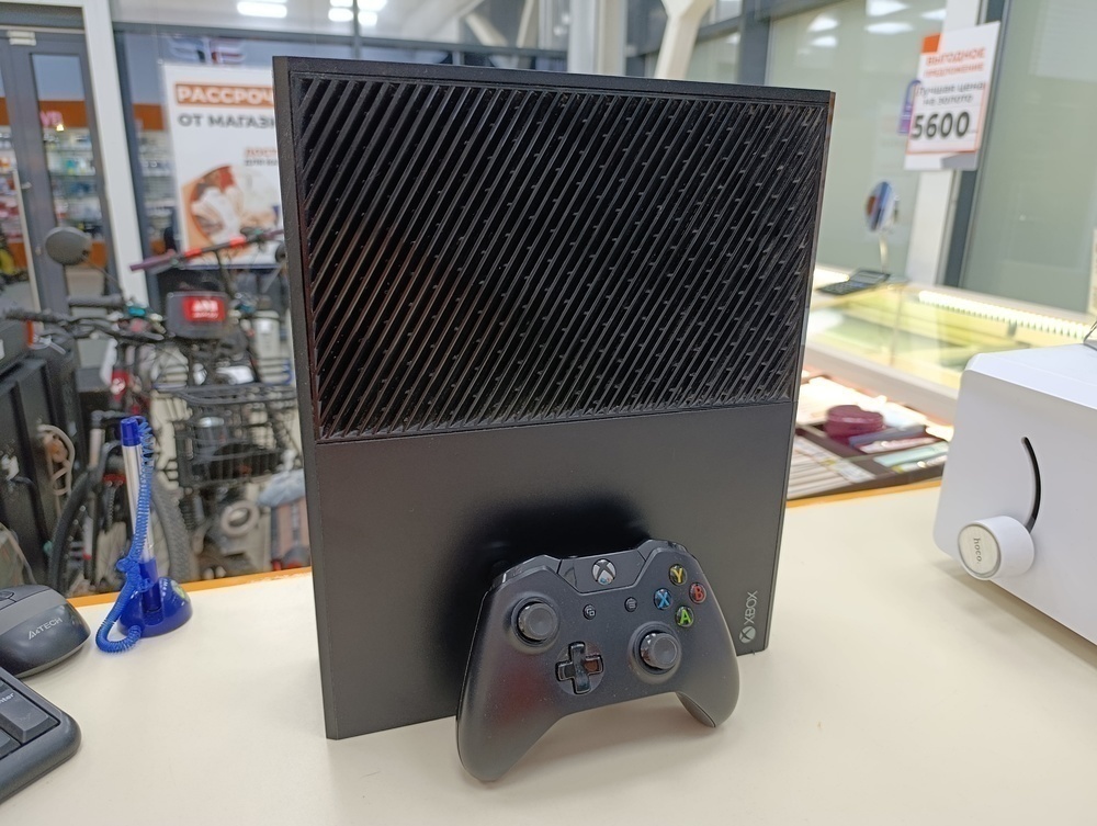 Игровая приставка Xbox One 1 Tb