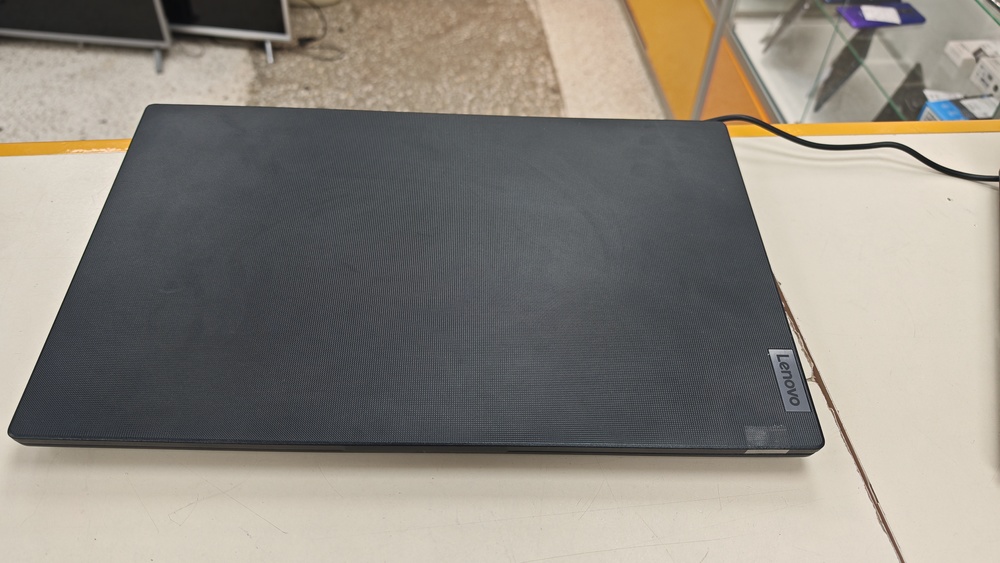 Ноутбук Lenovo; I5-13420H, Intel UHD Graphics, 8 Гб, 256 Гб, Нет