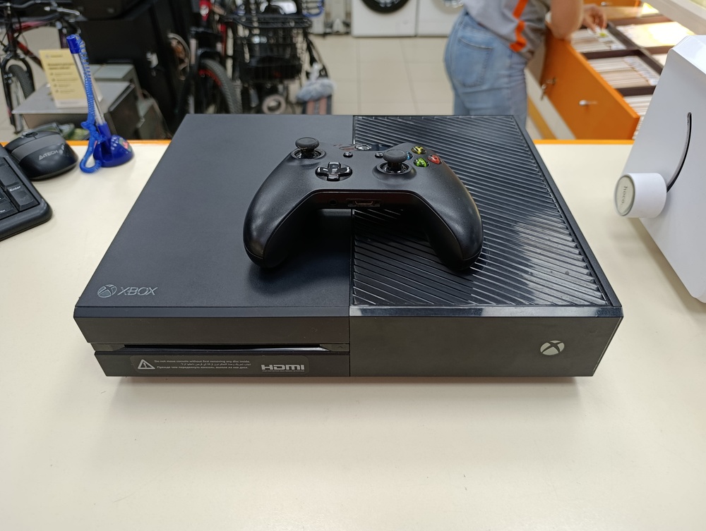 Игровая приставка Xbox One 1 Tb