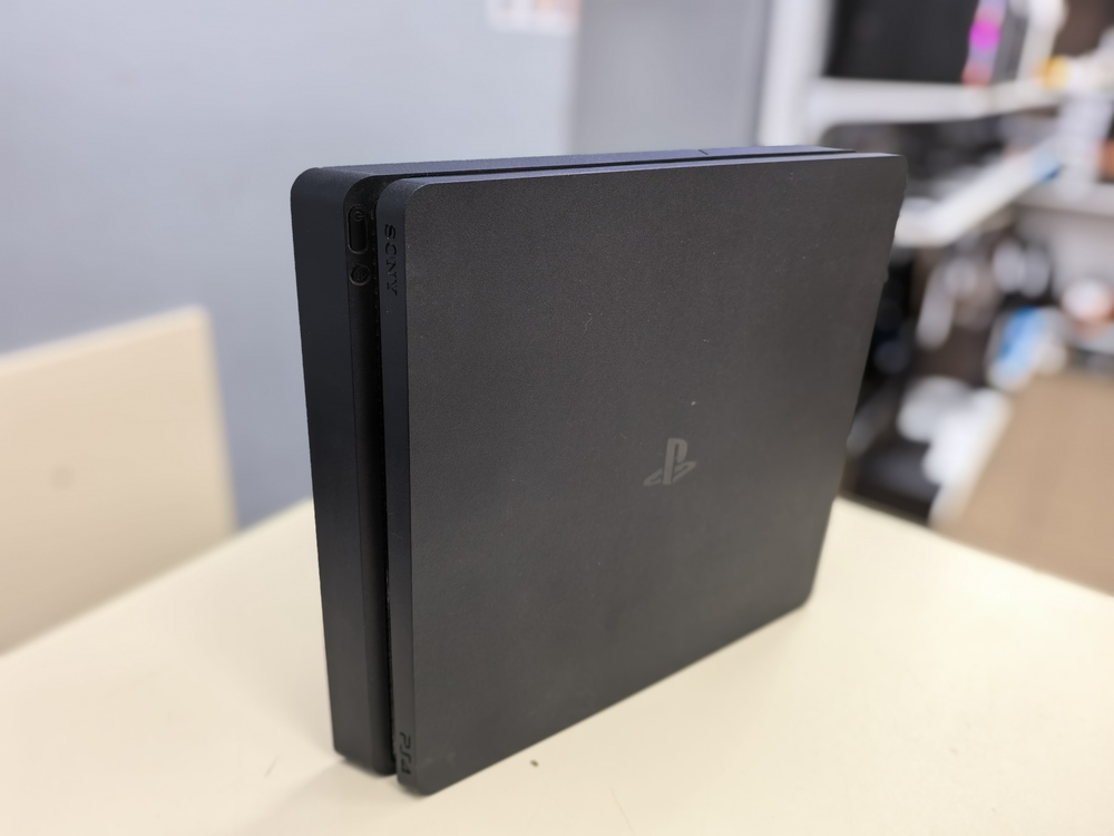 Игровая приставка PlayStation 4 Slim 1Tb