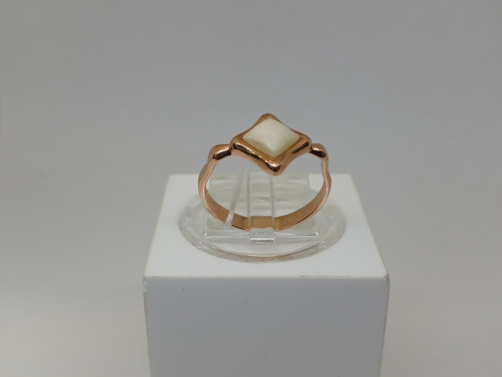 КОЛКМ585 КОЛЬЦО С КАМНЕМ (Au 585)